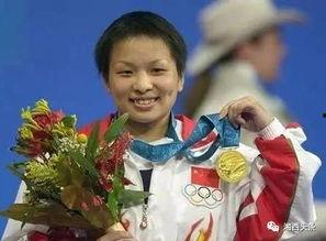 杨霞资料,从平凡走向卓越的人生轨迹